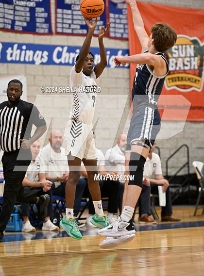 Thumbnail 1 in Calvary Christian vs St Peterburg (Sun Bash Tampa) photogallery.