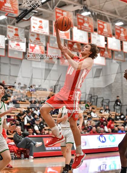 Thumbnail 2 in St. Mary's @ Mater Dei (Nike Extravaganza) photogallery.