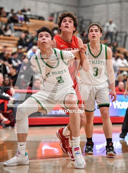 Thumbnail 3 in St. Mary's @ Mater Dei (Nike Extravaganza) photogallery.