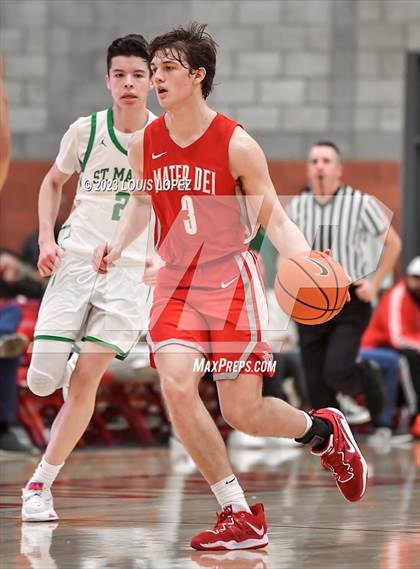 Thumbnail 1 in St. Mary's @ Mater Dei (Nike Extravaganza) photogallery.