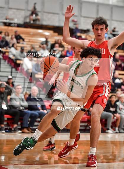 Thumbnail 1 in St. Mary's @ Mater Dei (Nike Extravaganza) photogallery.