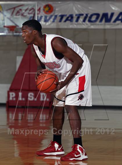 Thumbnail 3 in Judson vs. Hillcrest (McDonald's Texas Invitational) photogallery.