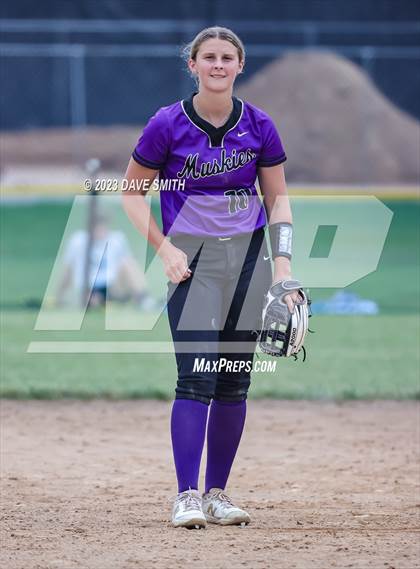 Thumbnail 3 in Muscatine vs West Liberty (Rick Doran Classic) photogallery.