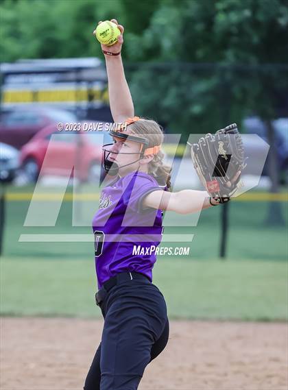 Thumbnail 3 in Muscatine vs West Liberty (Rick Doran Classic) photogallery.