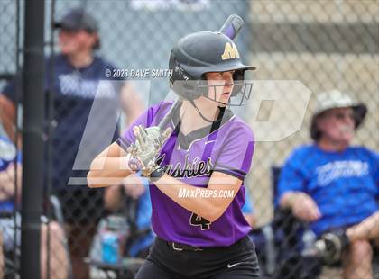 Thumbnail 2 in Muscatine vs West Liberty (Rick Doran Classic) photogallery.