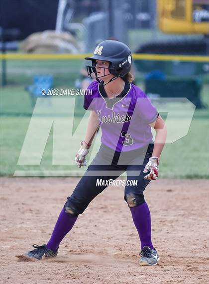 Thumbnail 3 in Muscatine vs West Liberty (Rick Doran Classic) photogallery.