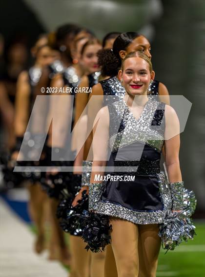 Thumbnail 1 in Steele vs Harlan (UIL 6A D2 reginal playoff) photogallery.