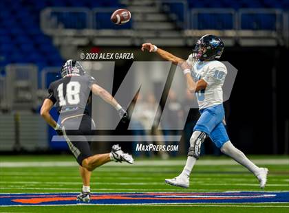 Thumbnail 2 in Steele vs Harlan (UIL 6A D2 reginal playoff) photogallery.