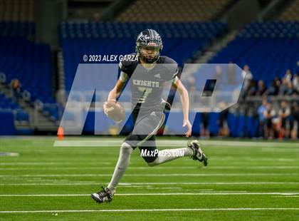 Thumbnail 1 in Steele vs Harlan (UIL 6A D2 reginal playoff) photogallery.