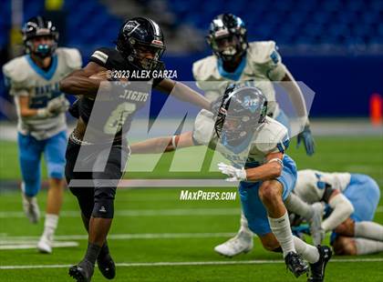 Thumbnail 1 in Steele vs Harlan (UIL 6A D2 reginal playoff) photogallery.