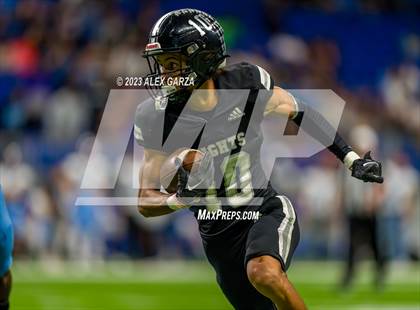 Thumbnail 1 in Steele vs Harlan (UIL 6A D2 reginal playoff) photogallery.