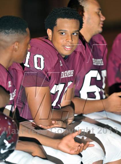 Thumbnail 3 in Irving Black @ Lewisville Maroon photogallery.