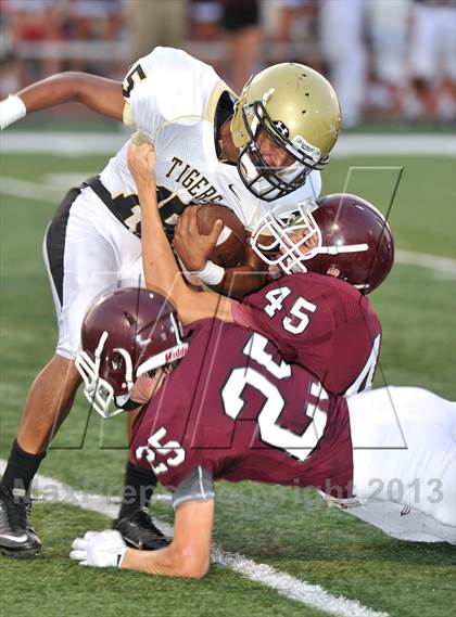 Thumbnail 1 in Irving Black @ Lewisville Maroon photogallery.