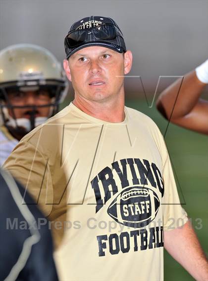 Thumbnail 2 in Irving Black @ Lewisville Maroon photogallery.