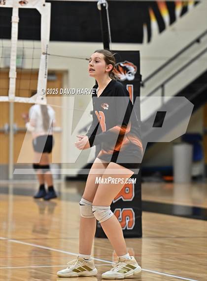 Thumbnail 1 in FR: Valor Christian @ Lakewood photogallery.