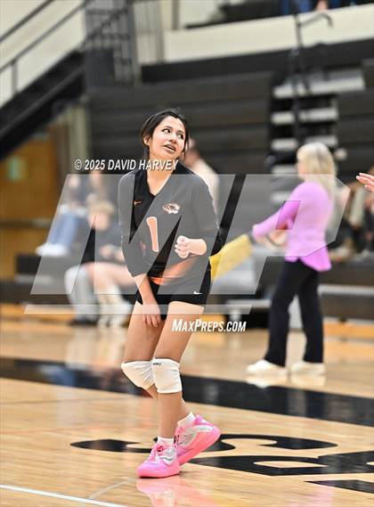 Thumbnail 2 in FR: Valor Christian @ Lakewood photogallery.