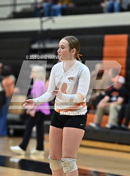 Thumbnail 2 in FR: Valor Christian @ Lakewood photogallery.