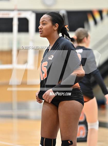 Thumbnail 2 in FR: Valor Christian @ Lakewood photogallery.