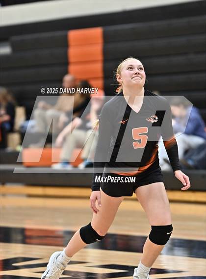 Thumbnail 1 in FR: Valor Christian @ Lakewood photogallery.