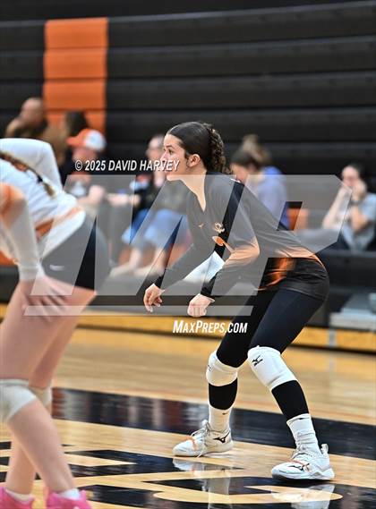 Thumbnail 1 in FR: Valor Christian @ Lakewood photogallery.