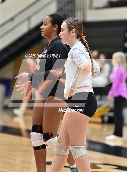 Thumbnail 3 in FR: Valor Christian @ Lakewood photogallery.