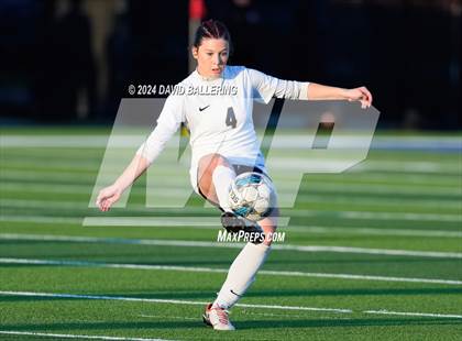Thumbnail 2 in Keller vs. Bell (UIL 5A Region 2 Bi-District Playoff) photogallery.