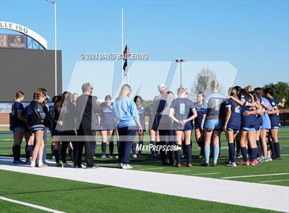 Thumbnail 3 in Keller vs. Bell (UIL 5A Region 2 Bi-District Playoff) photogallery.