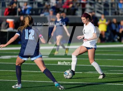 Thumbnail 1 in Keller vs. Bell (UIL 5A Region 2 Bi-District Playoff) photogallery.