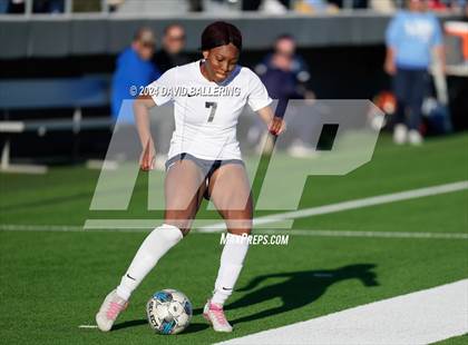Thumbnail 1 in Keller vs. Bell (UIL 5A Region 2 Bi-District Playoff) photogallery.