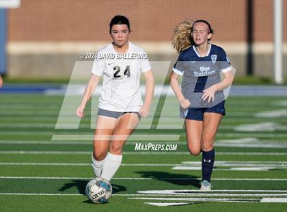 Thumbnail 3 in Keller vs. Bell (UIL 5A Region 2 Bi-District Playoff) photogallery.