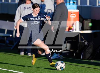 Thumbnail 3 in Keller vs. Bell (UIL 5A Region 2 Bi-District Playoff) photogallery.