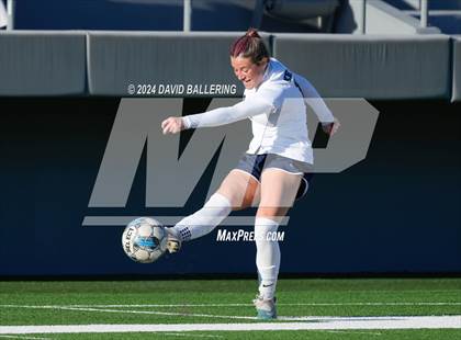Thumbnail 2 in Keller vs. Bell (UIL 5A Region 2 Bi-District Playoff) photogallery.