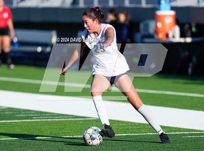 Thumbnail 1 in Keller vs. Bell (UIL 5A Region 2 Bi-District Playoff) photogallery.