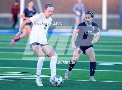 Thumbnail 1 in Keller vs. Bell (UIL 5A Region 2 Bi-District Playoff) photogallery.