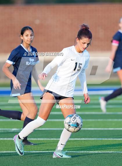 Thumbnail 1 in Keller vs. Bell (UIL 5A Region 2 Bi-District Playoff) photogallery.