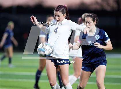 Thumbnail 3 in Keller vs. Bell (UIL 5A Region 2 Bi-District Playoff) photogallery.
