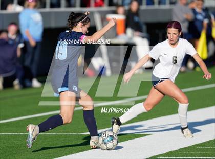 Thumbnail 3 in Keller vs. Bell (UIL 5A Region 2 Bi-District Playoff) photogallery.