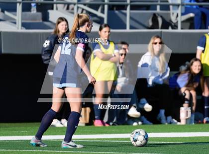 Thumbnail 2 in Keller vs. Bell (UIL 5A Region 2 Bi-District Playoff) photogallery.
