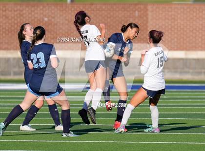 Thumbnail 3 in Keller vs. Bell (UIL 5A Region 2 Bi-District Playoff) photogallery.