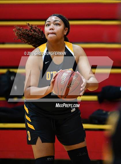 Thumbnail 1 in Bishop O'Dowd @ Cardinal Newman (Cardinal Newman Classic) photogallery.