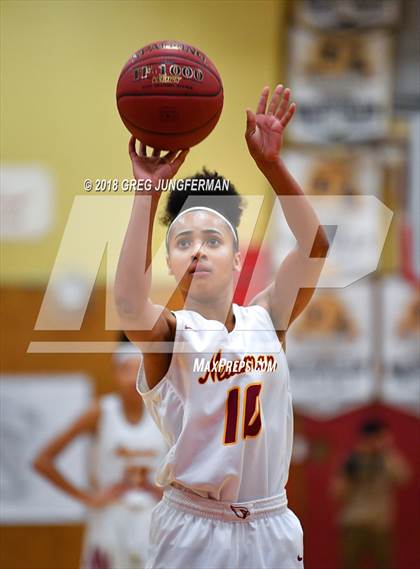 Thumbnail 2 in Bishop O'Dowd @ Cardinal Newman (Cardinal Newman Classic) photogallery.