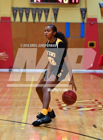 Thumbnail 3 in Bishop O'Dowd @ Cardinal Newman (Cardinal Newman Classic) photogallery.