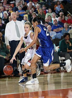 Thumbnail 2 in Plainview vs. Dickinson (UIL 4A Semifinals) photogallery.