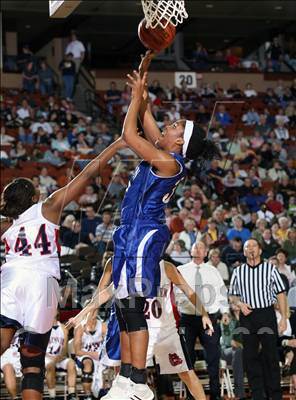 Thumbnail 1 in Plainview vs. Dickinson (UIL 4A Semifinals) photogallery.