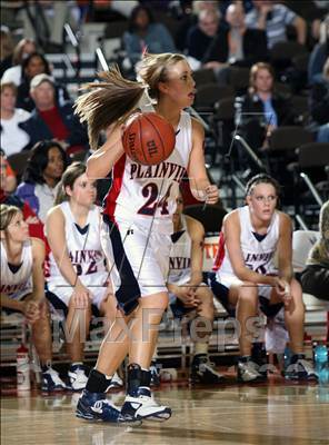 Thumbnail 2 in Plainview vs. Dickinson (UIL 4A Semifinals) photogallery.
