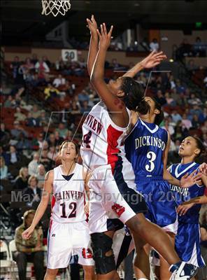 Thumbnail 3 in Plainview vs. Dickinson (UIL 4A Semifinals) photogallery.