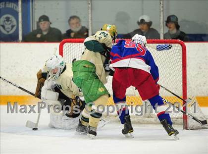 Thumbnail 2 in Glastonbury vs. Notre Dame (CIAC Division 1 First Round) photogallery.