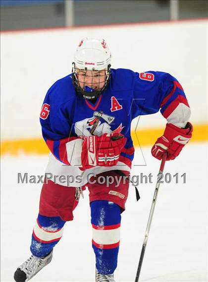 Thumbnail 3 in Glastonbury vs. Notre Dame (CIAC Division 1 First Round) photogallery.