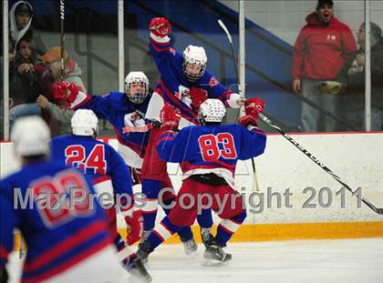 Thumbnail 3 in Glastonbury vs. Notre Dame (CIAC Division 1 First Round) photogallery.