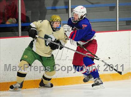 Thumbnail 1 in Glastonbury vs. Notre Dame (CIAC Division 1 First Round) photogallery.